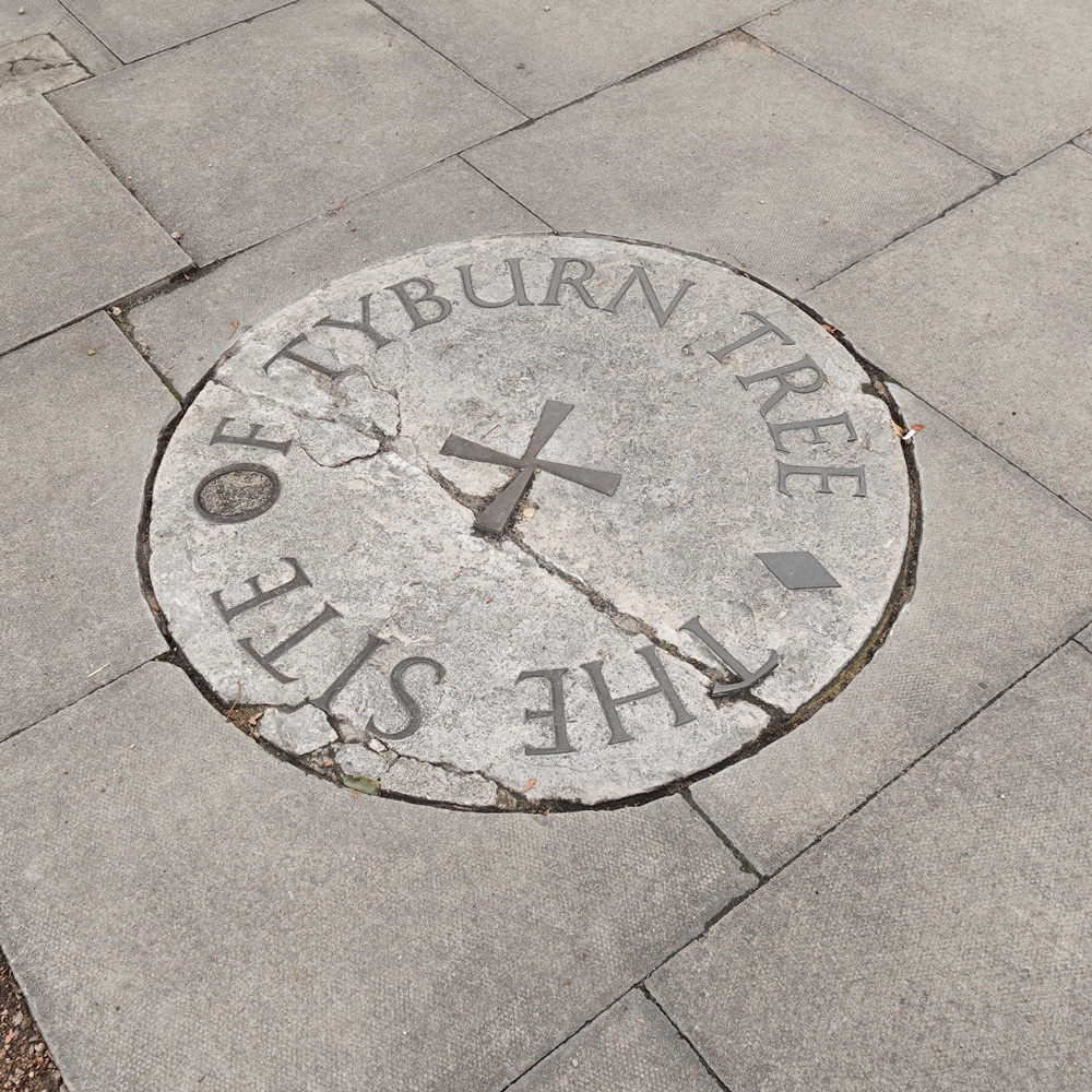 タイバーン絞首台跡（Tyburn Gallows）