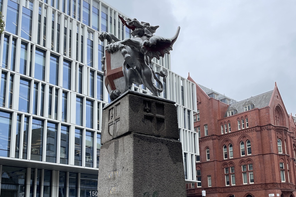 ハイ・ホールボーン High Holborn